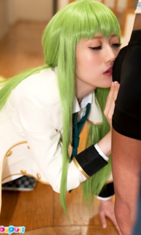 Mizuki on all fours sucking cock and cum in mouth