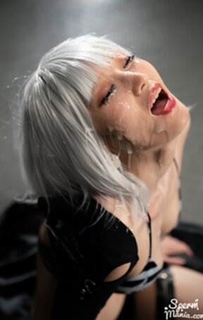 Mizuki on her knees face upturned receiving bukkake facial cumshots