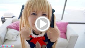 Cutie Mari Hirose fucked doggy style and rides cock